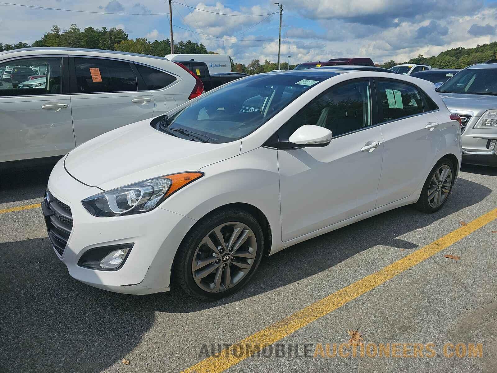 KMHD35LH9GU273363 Hyundai Elantra GT 2016