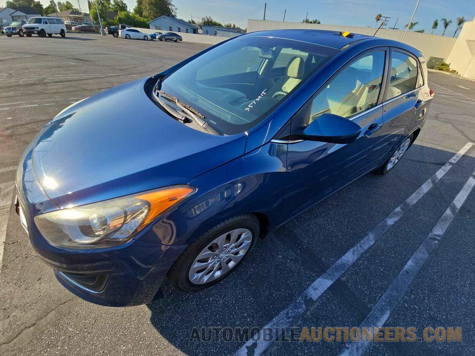 KMHD35LH9GU304482 Hyundai Elantra GT 2016