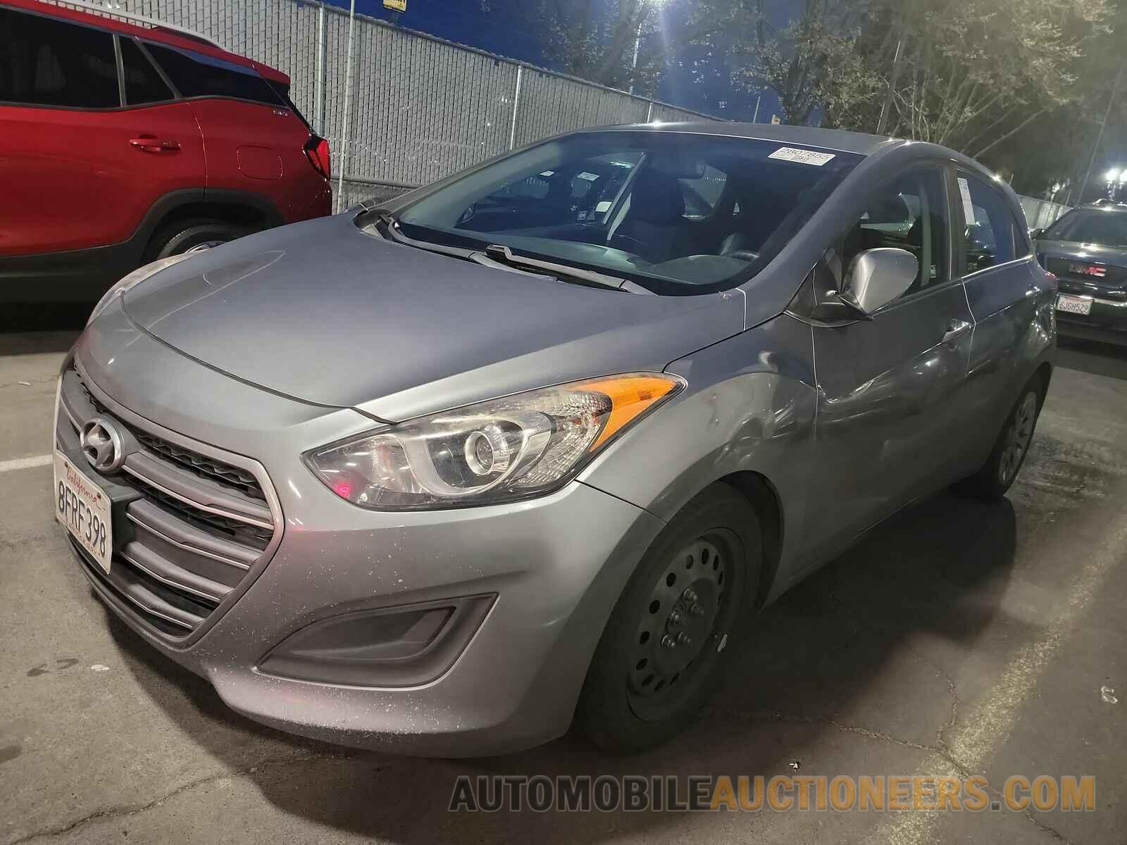 KMHD35LH9HU380608 Hyundai Elantra GT 2017