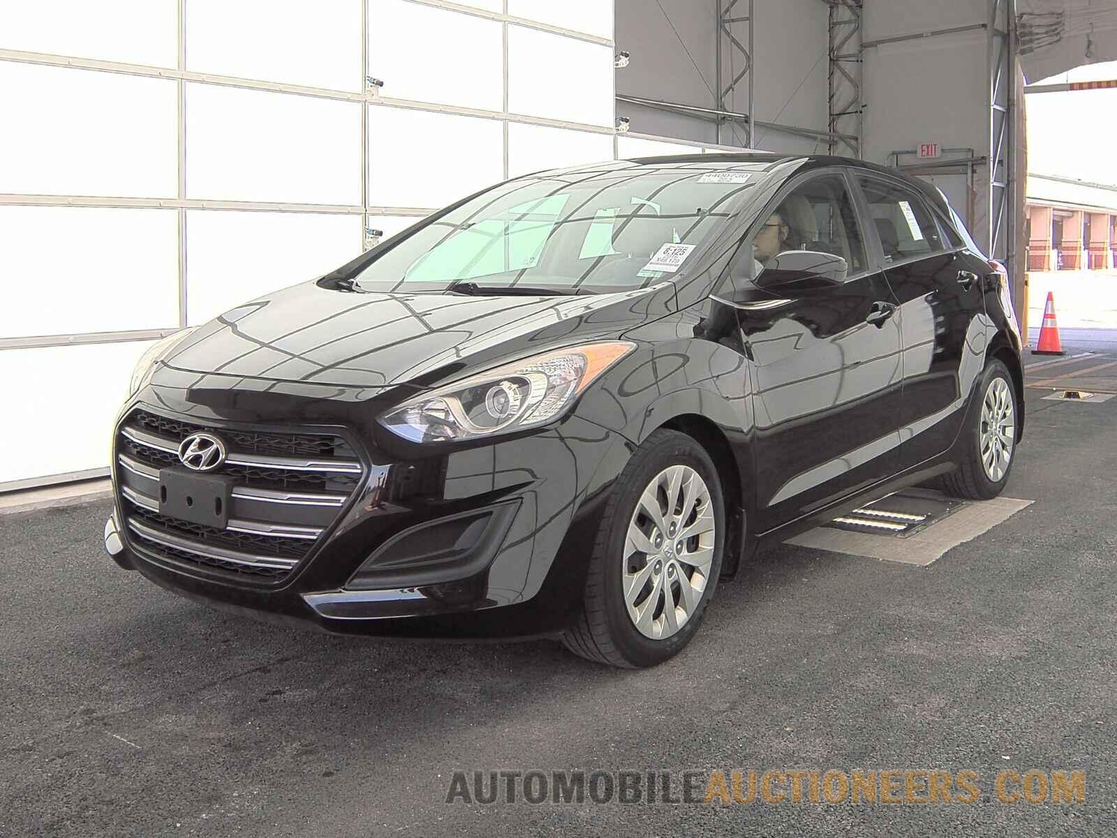 KMHD35LHXGU301879 Hyundai Elantra GT 2016