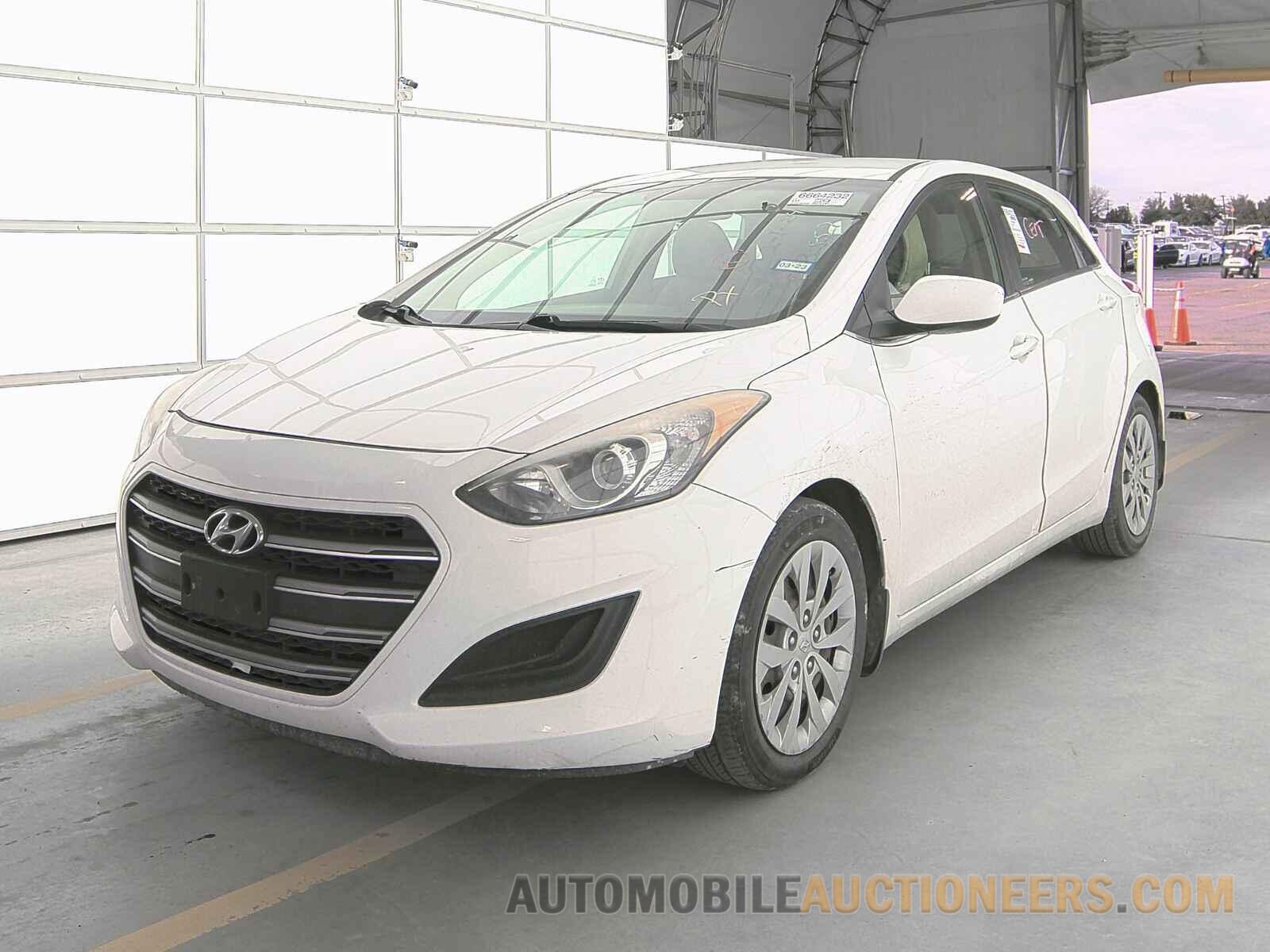 KMHD35LHXGU303857 Hyundai Elantra GT 2016