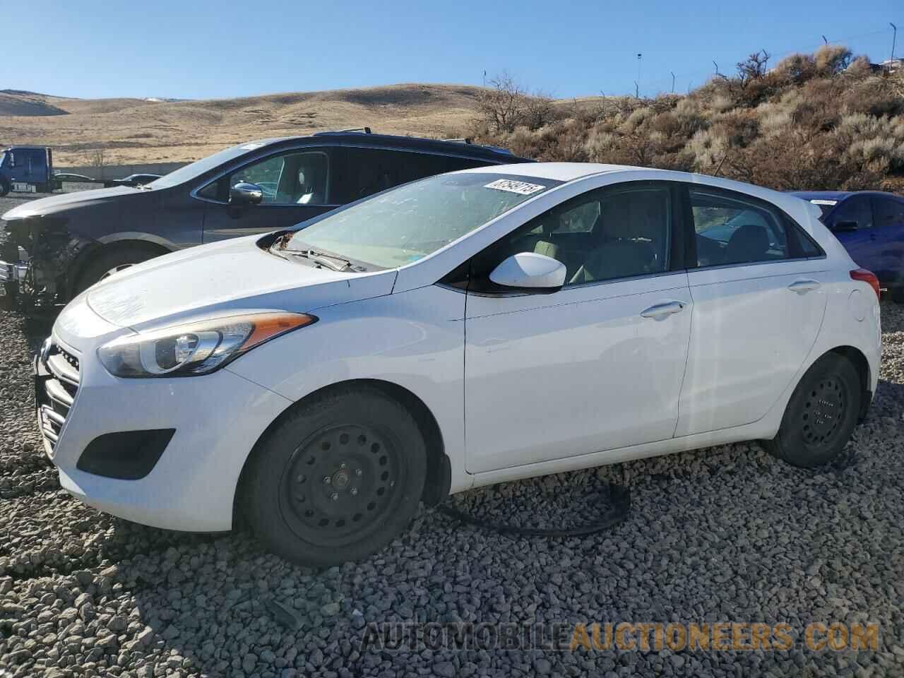 KMHD35LHXGU338317 HYUNDAI ELANTRA 2016