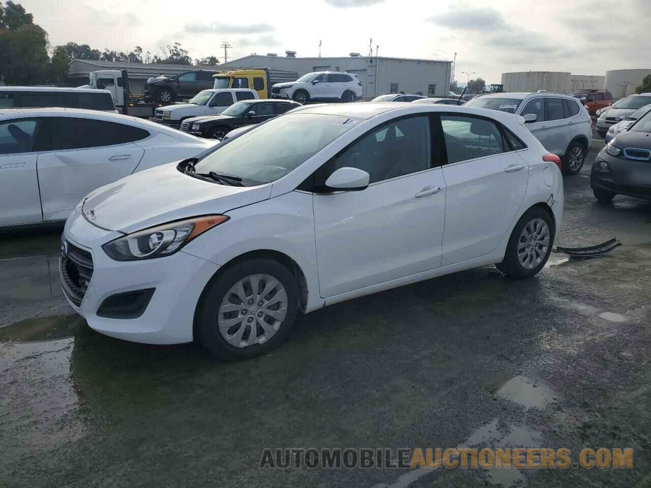 KMHD35LHXHU349674 HYUNDAI ELANTRA 2017