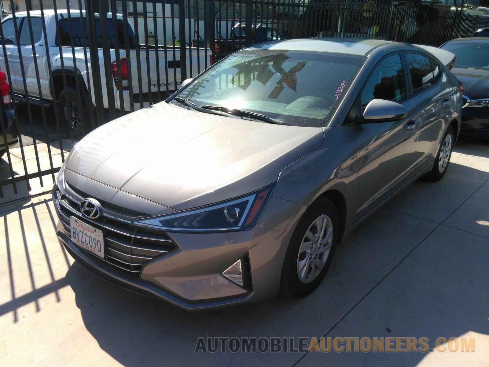 KMHD74LF0LU072670 Hyundai Elantra SE 2020