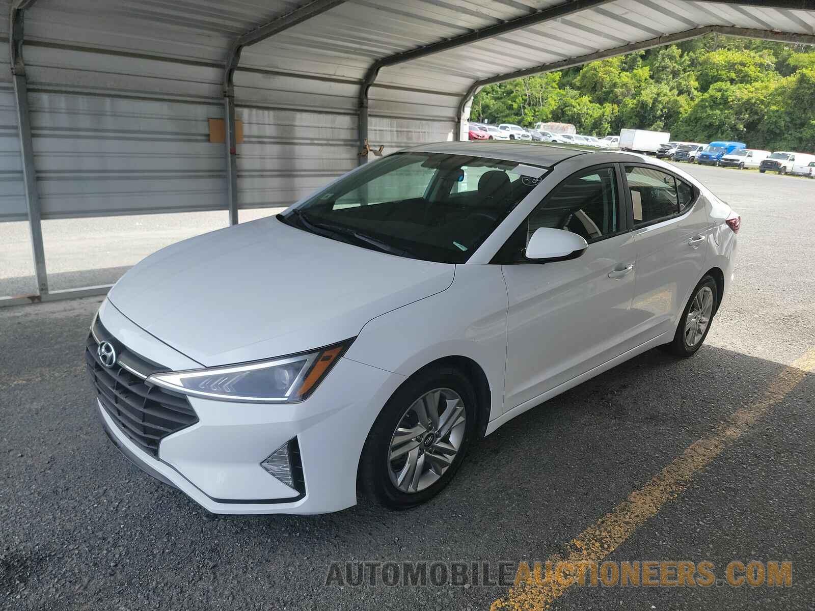 KMHD74LF0LU923818 Hyundai Elantra SE 2020