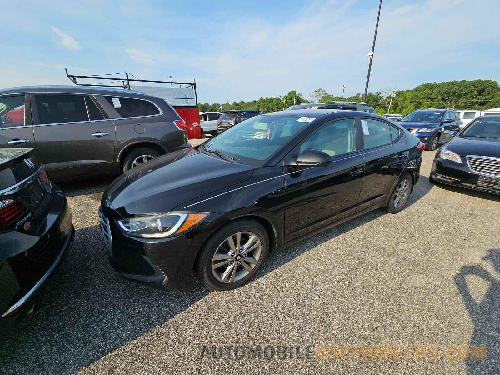 KMHD74LF3HU122792 Hyundai Elantra SE 2017