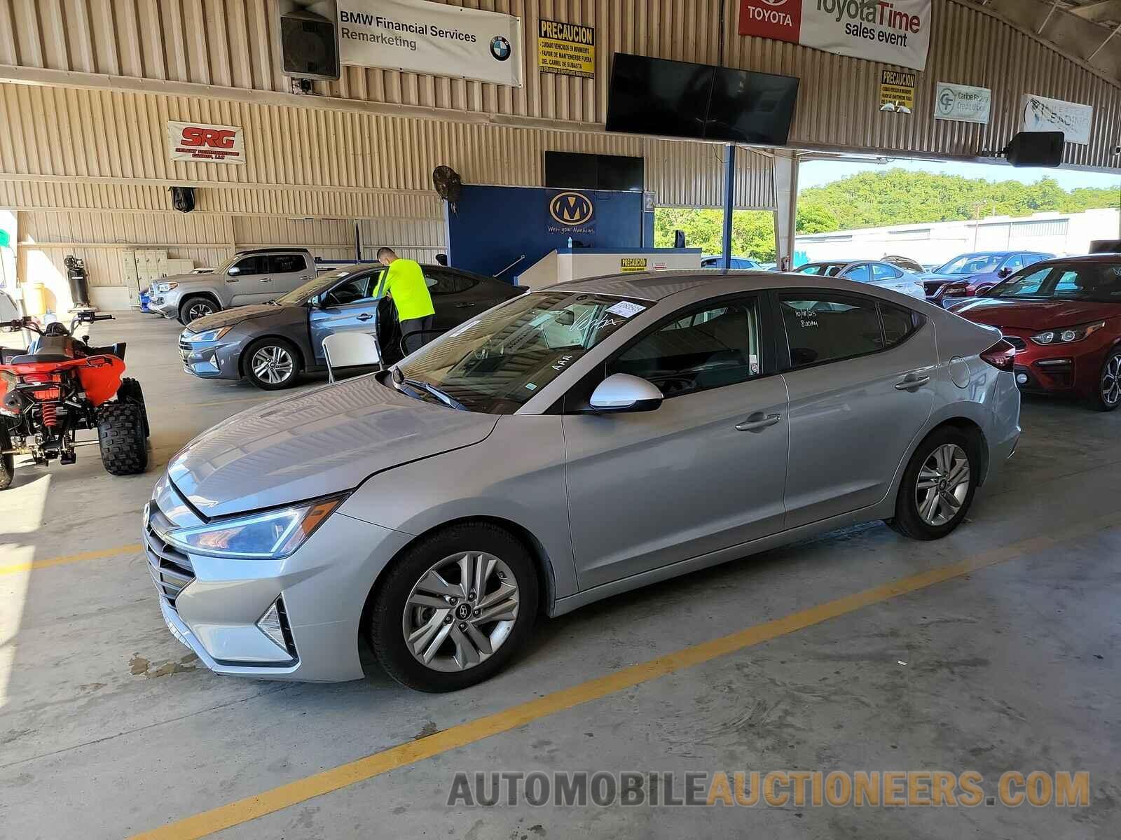 KMHD74LF5LU927637 Hyundai Elantra SE 2020