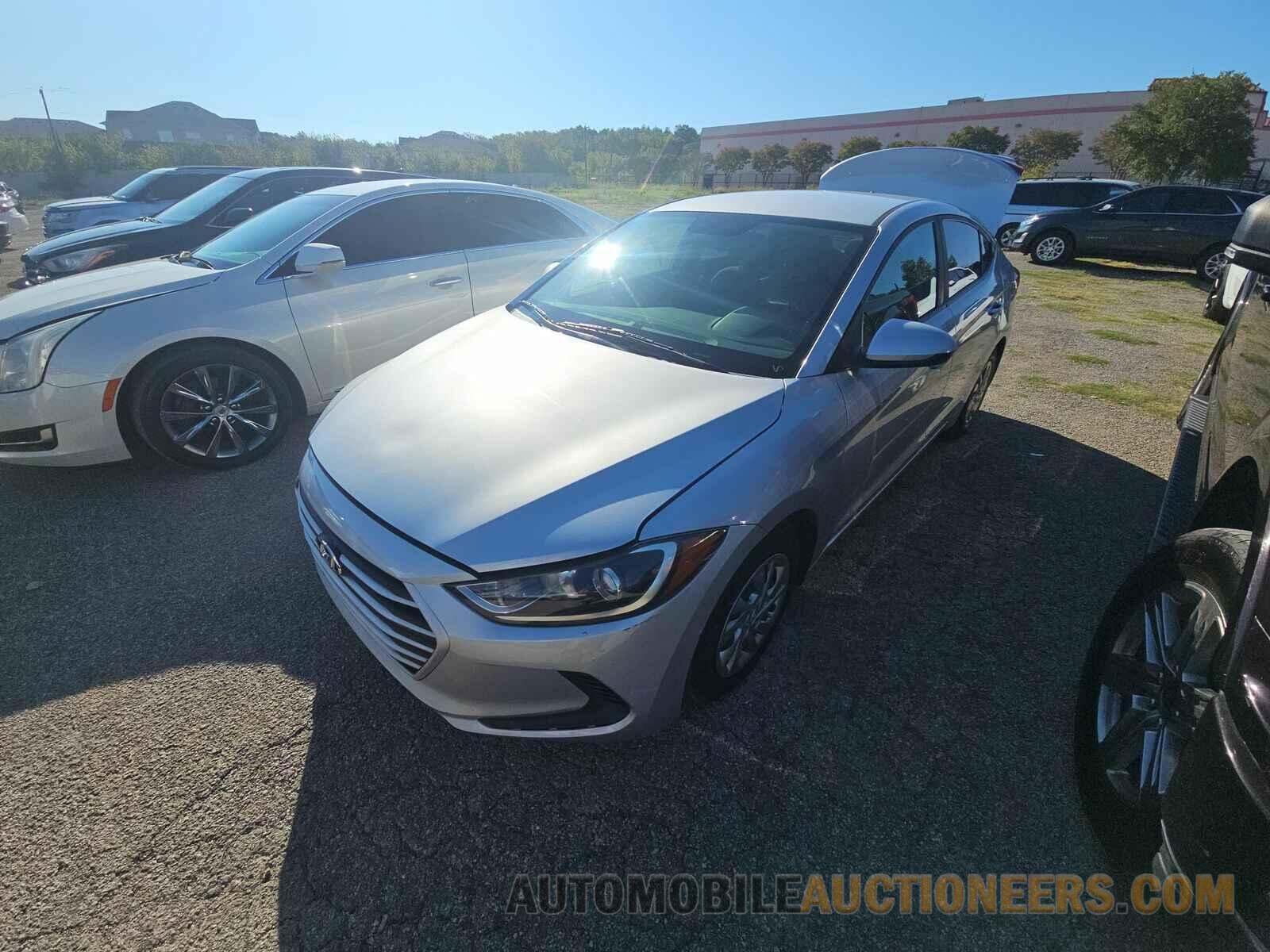 KMHD74LF6HU429695 Hyundai Elantra SE 2017