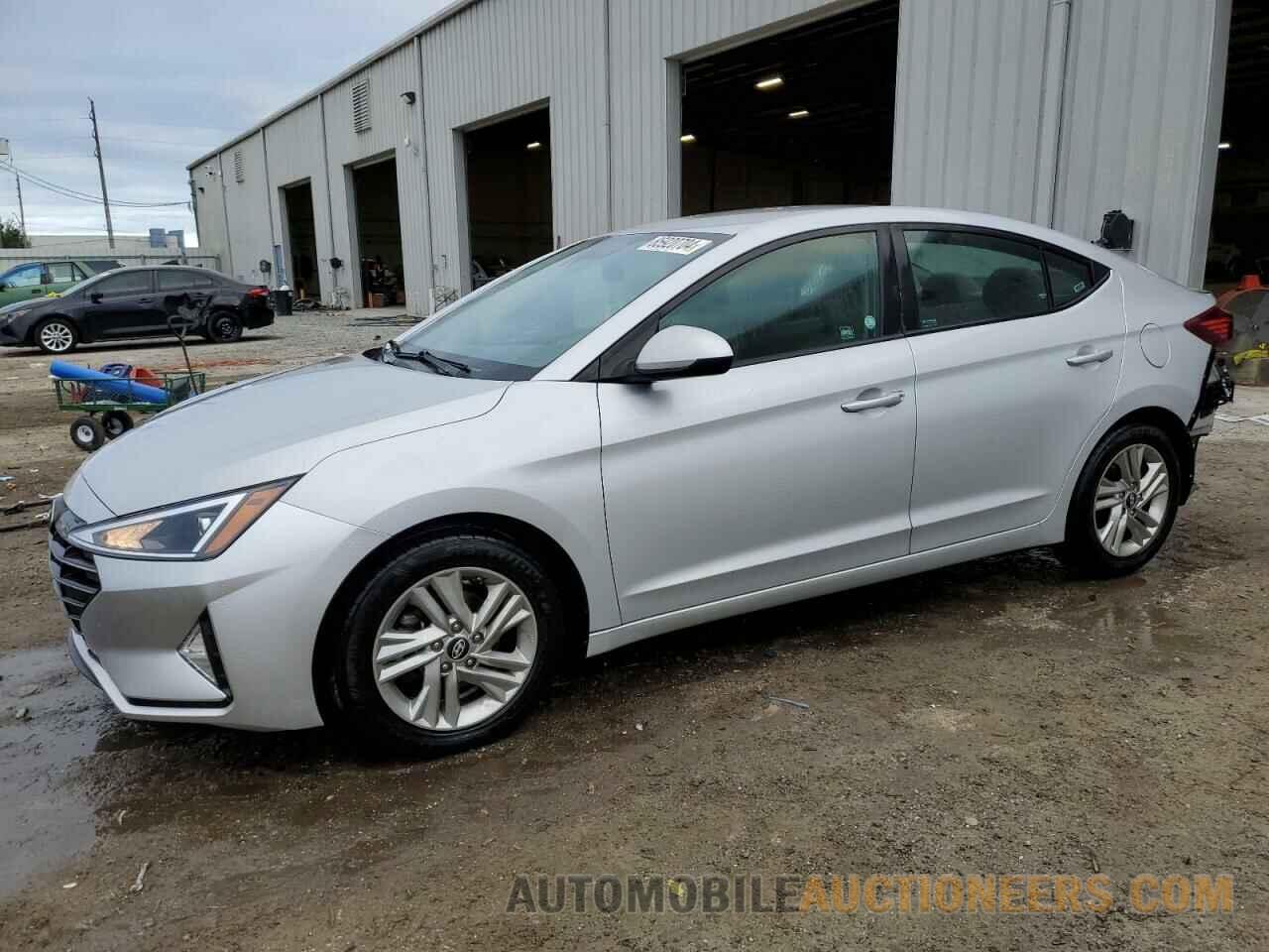 KMHD84LF1KU744117 HYUNDAI ELANTRA 2019