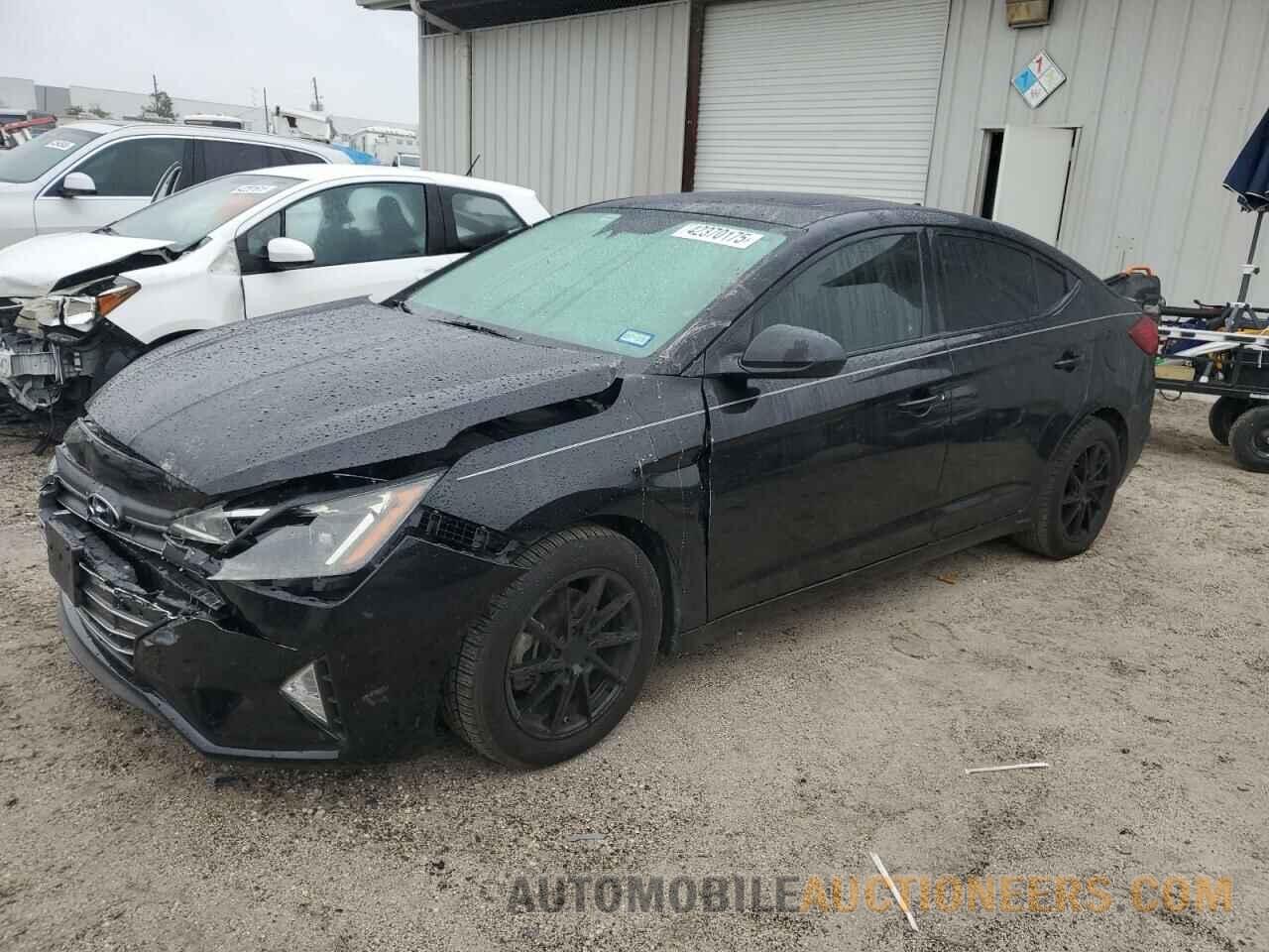 KMHD84LF1KU784052 HYUNDAI ELANTRA 2019