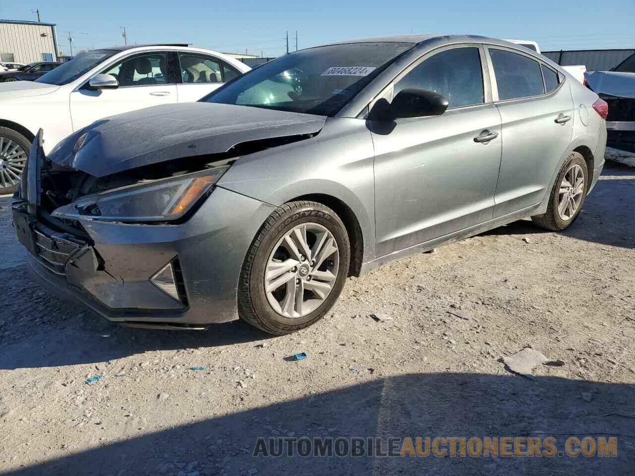 KMHD84LF1KU856013 HYUNDAI ELANTRA 2019