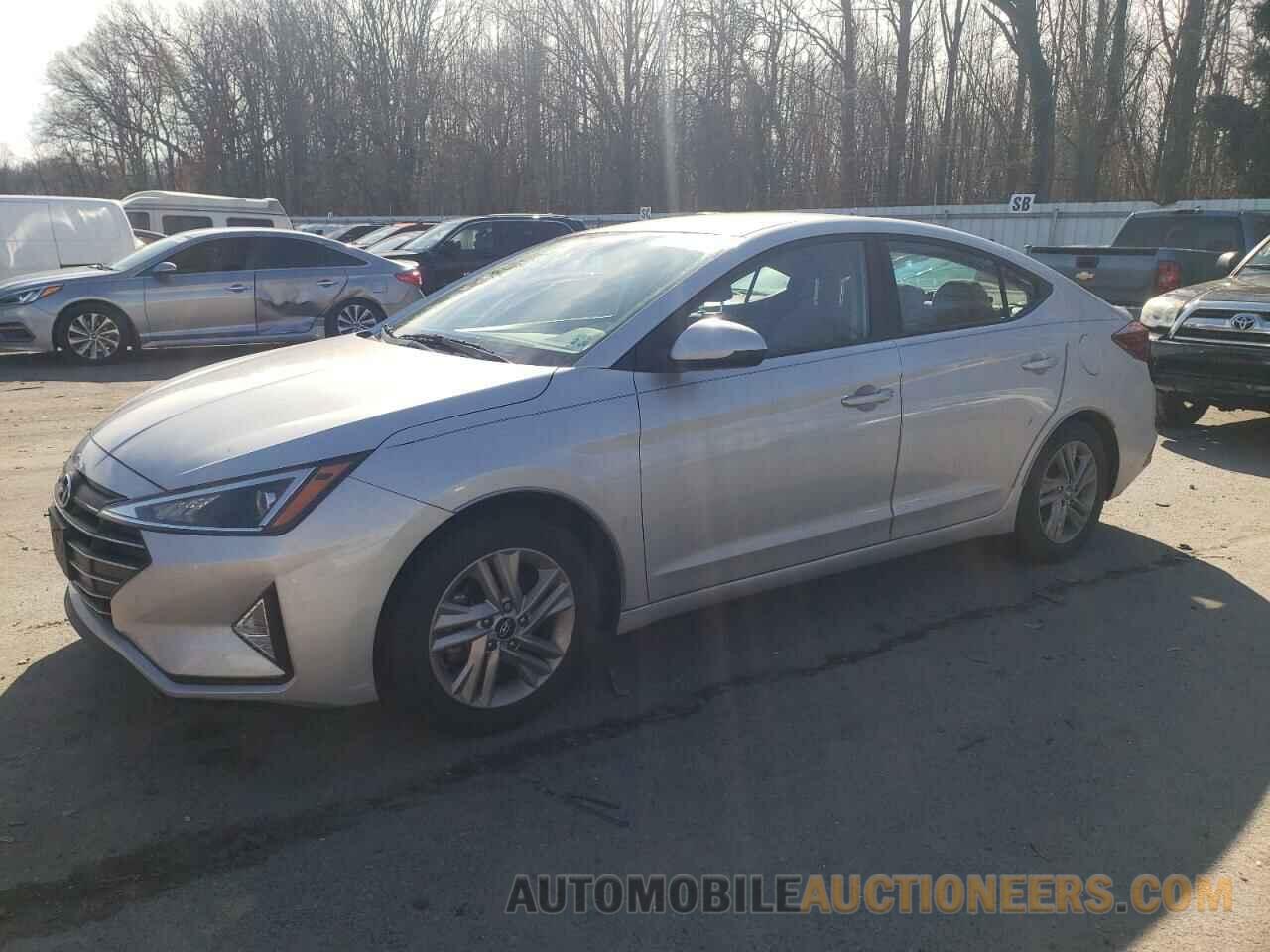 KMHD84LF2KU854934 HYUNDAI ELANTRA 2019