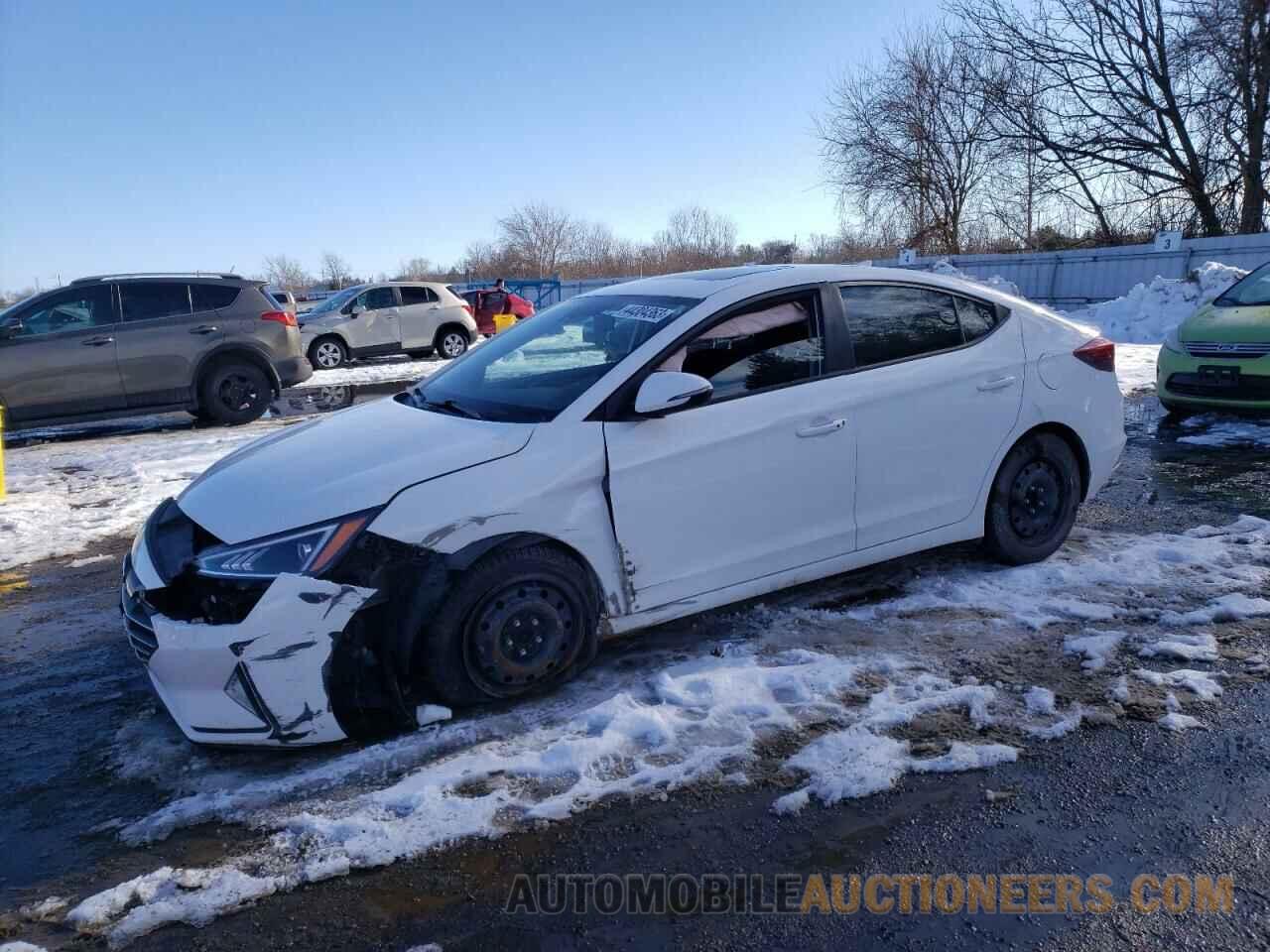 KMHD84LF3KU890325 HYUNDAI ELANTRA 2019