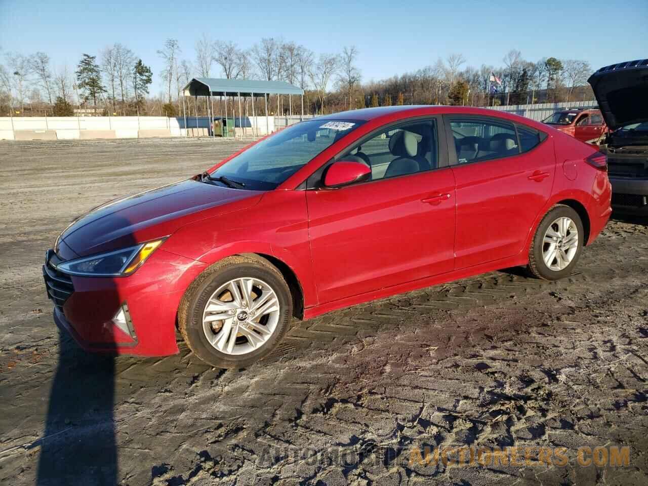 KMHD84LF5KU745688 HYUNDAI ELANTRA 2019