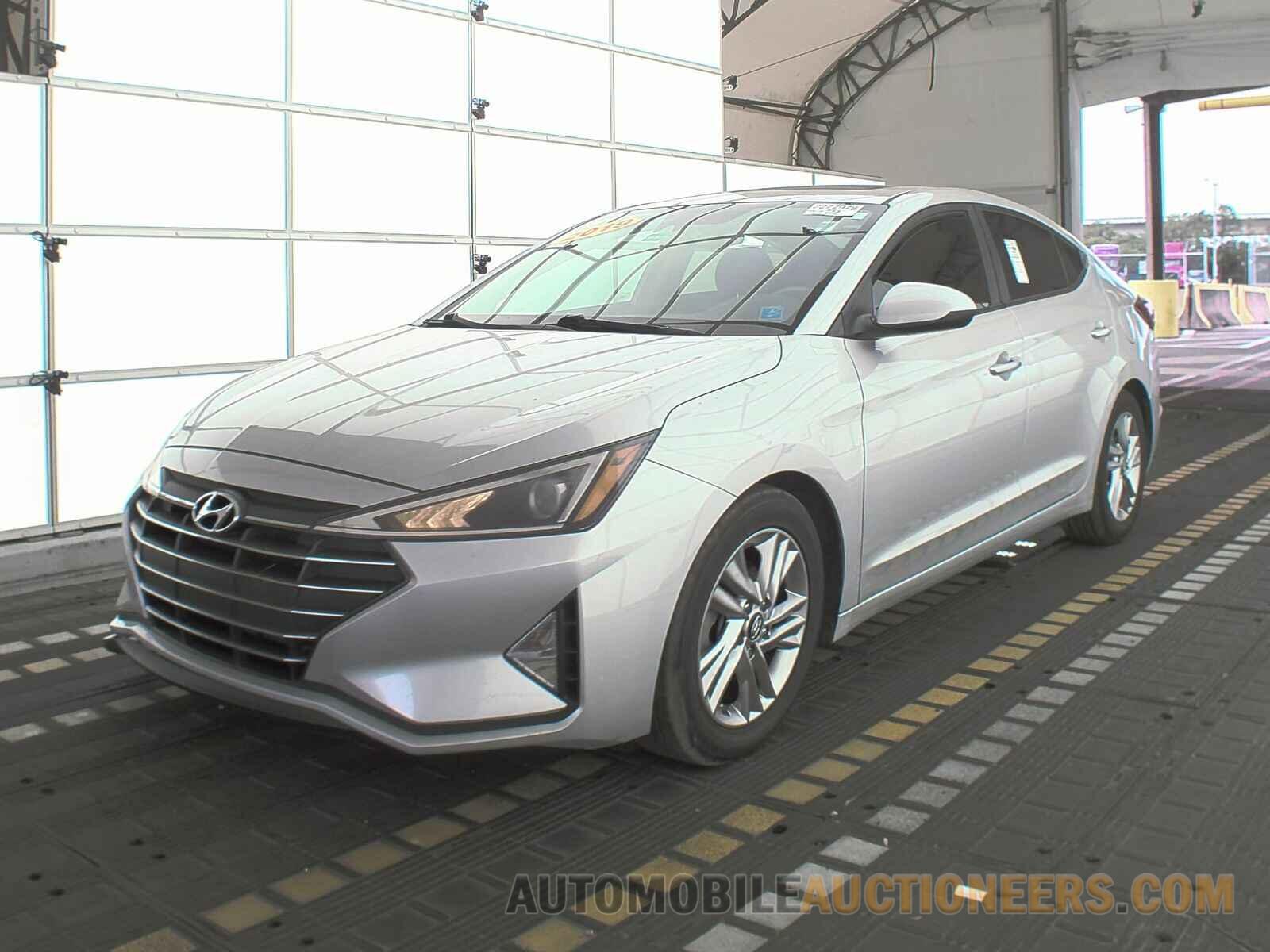 KMHD84LF5KU830563 Hyundai Elantra 2019