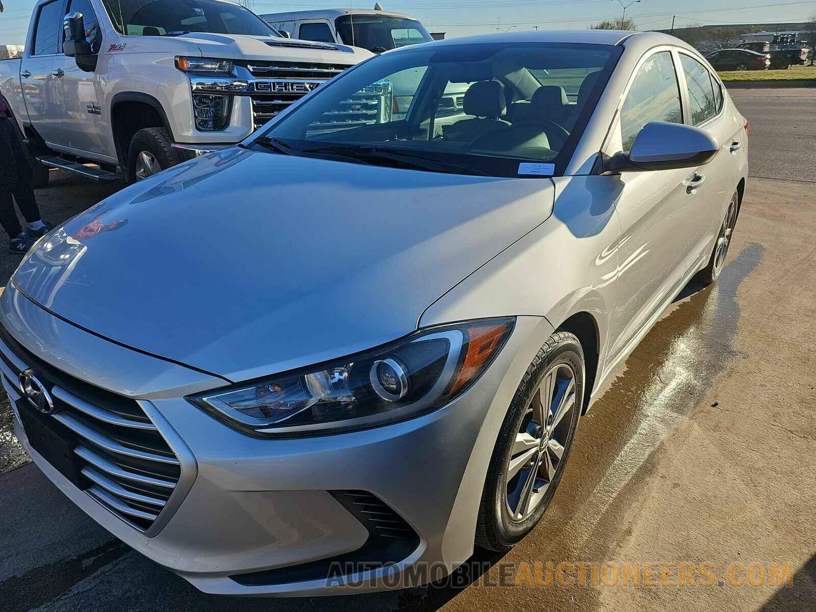 KMHD84LF7HU060844 Hyundai Elantra SE 2017