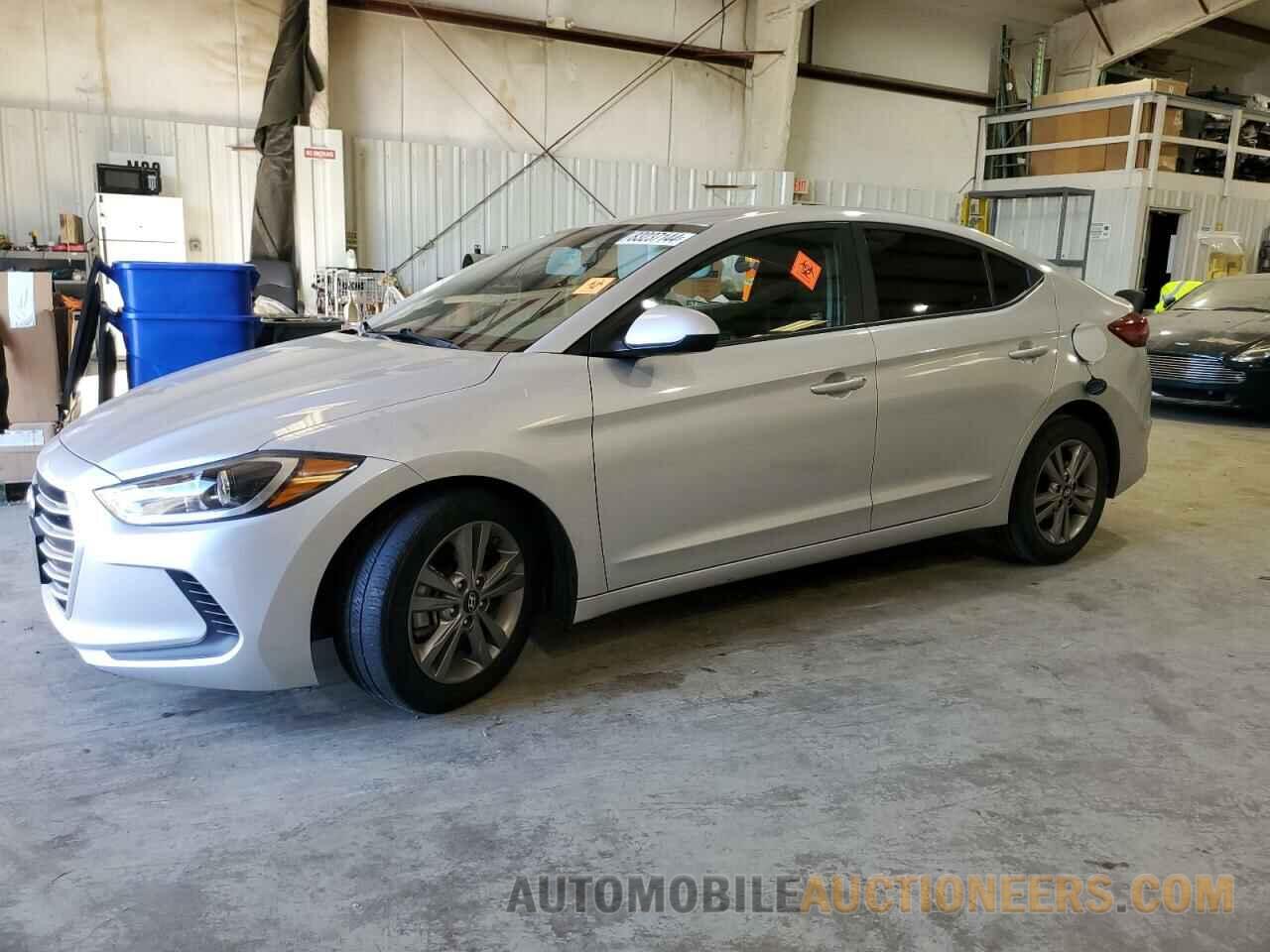 KMHD84LF7JU475586 HYUNDAI ELANTRA 2018