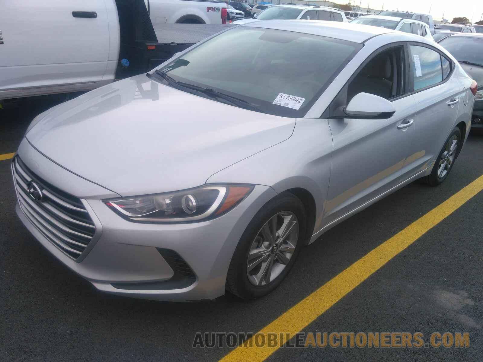 KMHD84LF8HU153775 Hyundai Elantra SE 2017