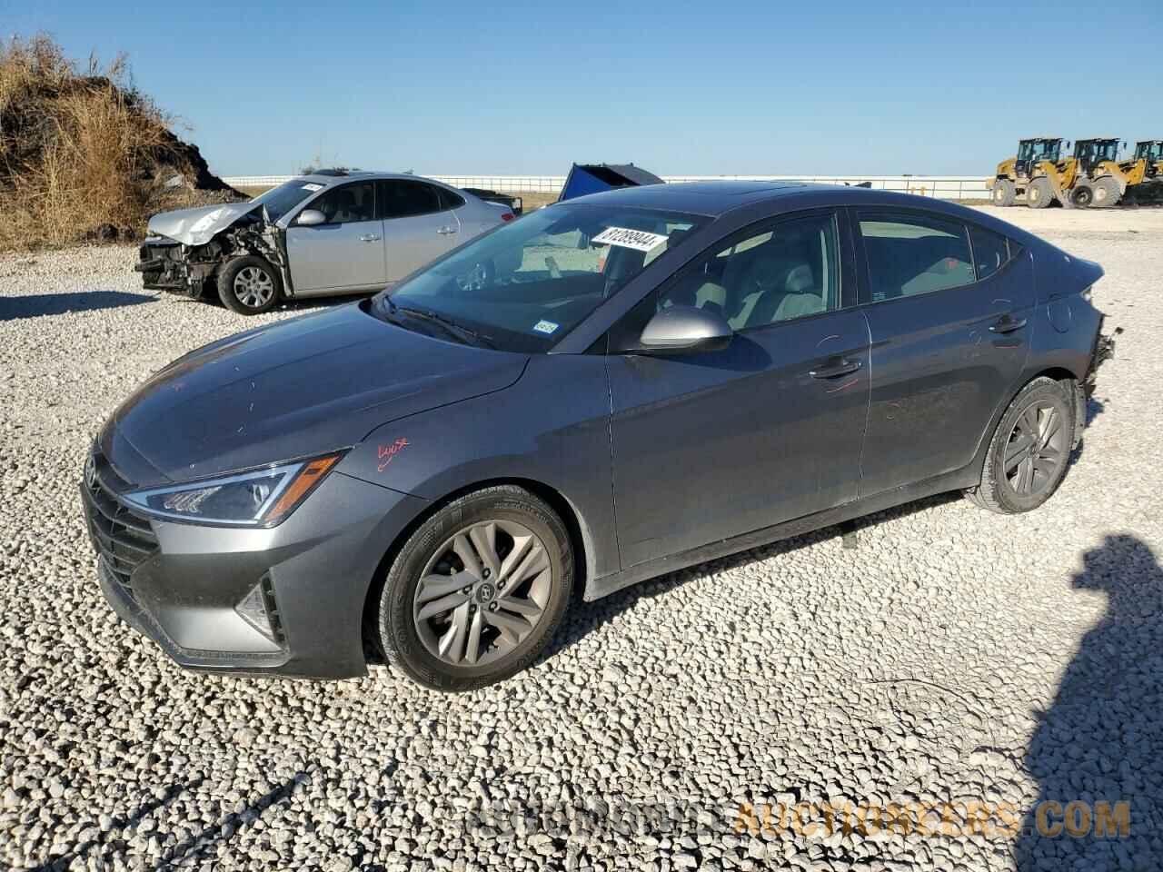 KMHD84LF8KU804913 HYUNDAI ELANTRA 2019