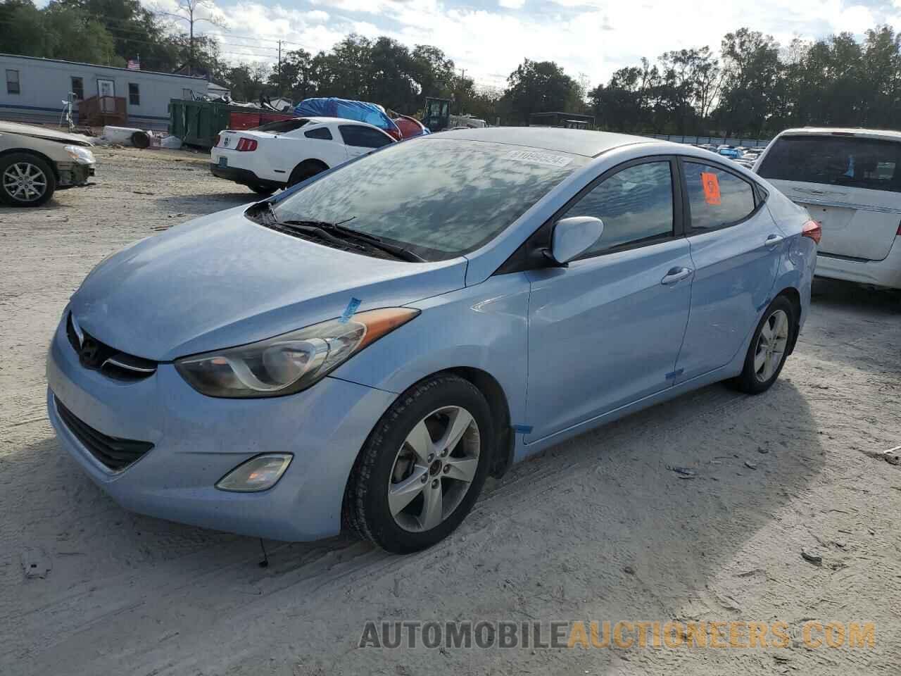 KMHDH4AE0DU521743 HYUNDAI ELANTRA 2013