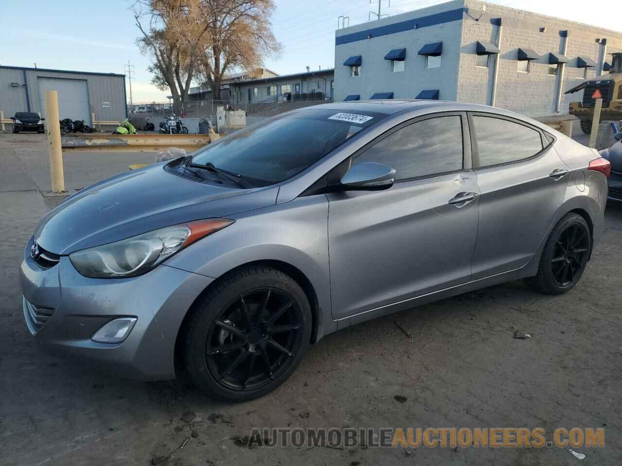 KMHDH4AE0DU691097 HYUNDAI ELANTRA 2013