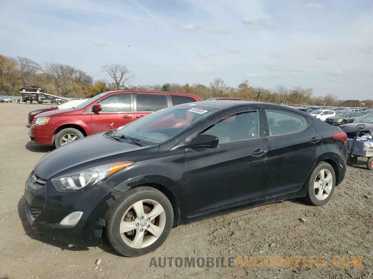 KMHDH4AE0DU915971 HYUNDAI ELANTRA 2013