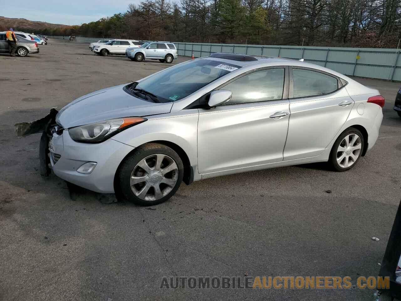 KMHDH4AE0DU925755 HYUNDAI ELANTRA 2013