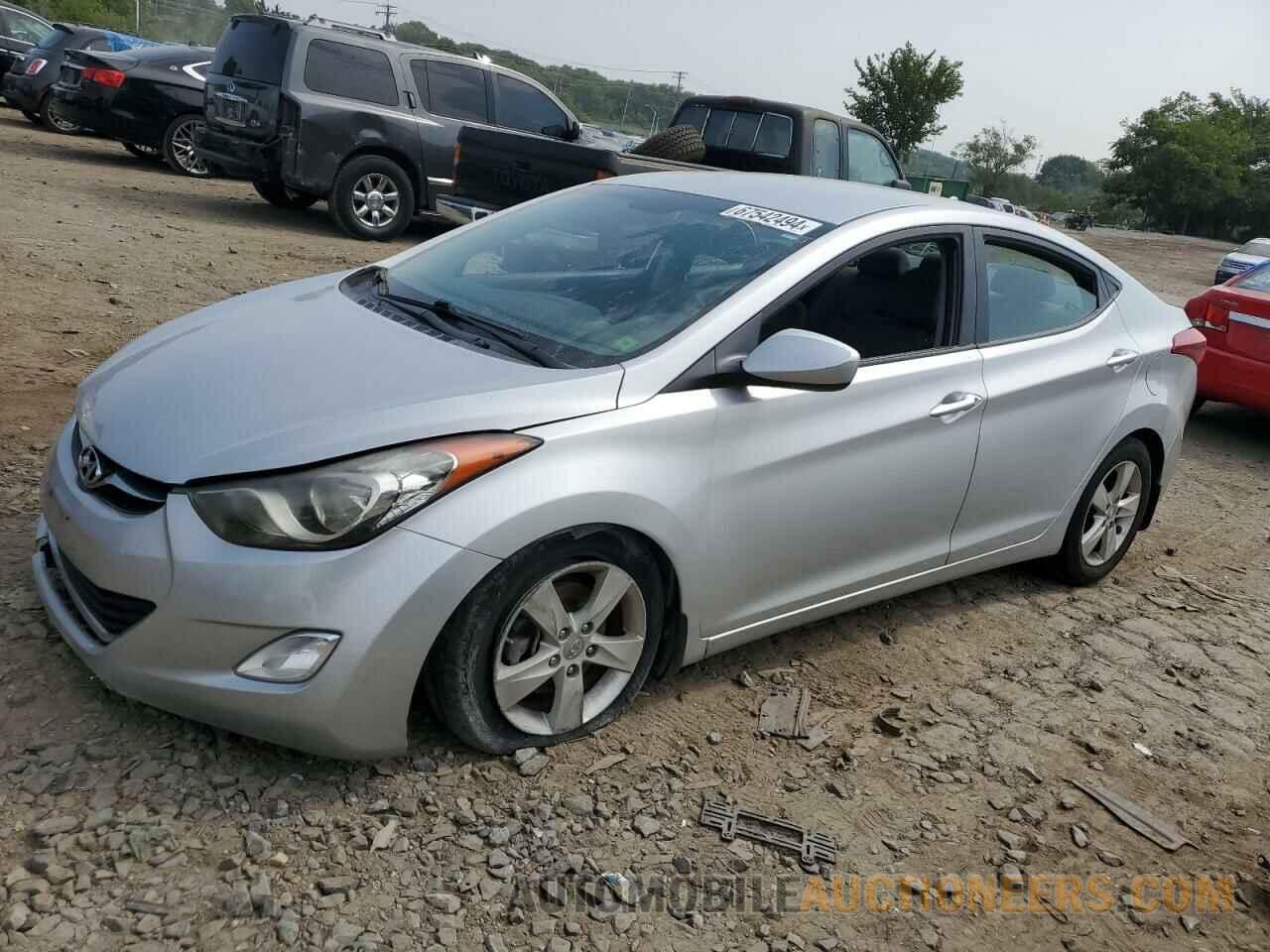 KMHDH4AE1DU579912 HYUNDAI ELANTRA 2013