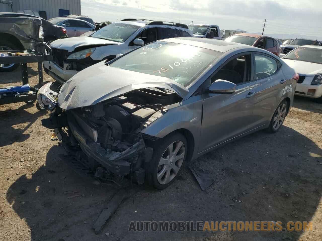 KMHDH4AE1DU917812 HYUNDAI ELANTRA 2013