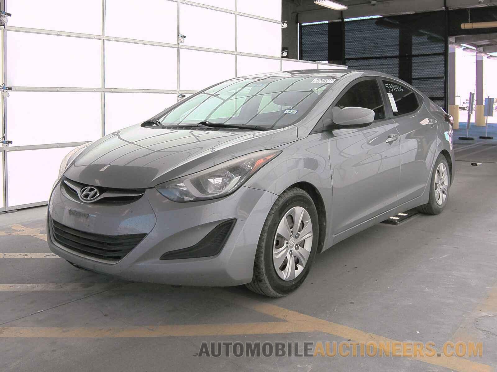 KMHDH4AE1GU511887 Hyundai Elantra 2016