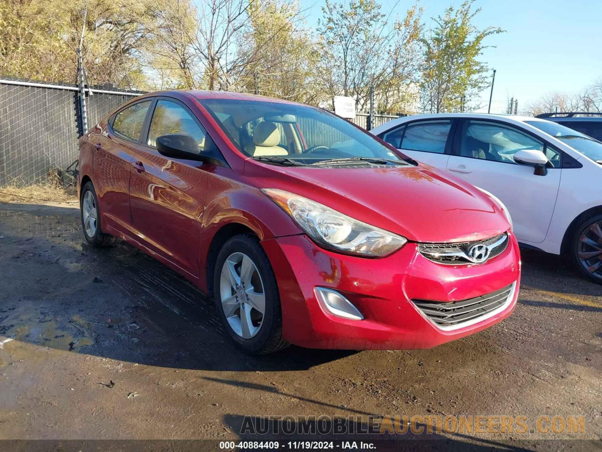 KMHDH4AE2BU115864 HYUNDAI ELANTRA 2011