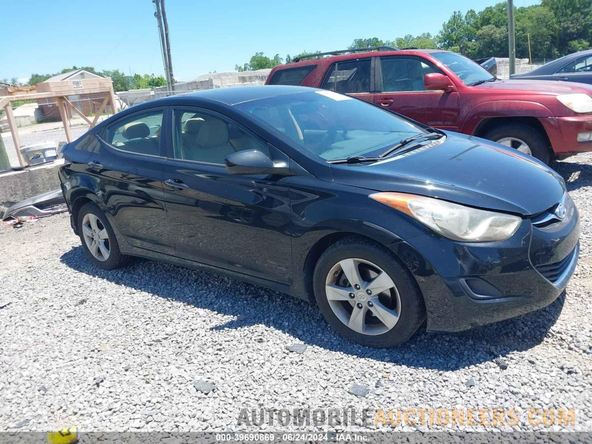 KMHDH4AE2BU144023 HYUNDAI ELANTRA 2011