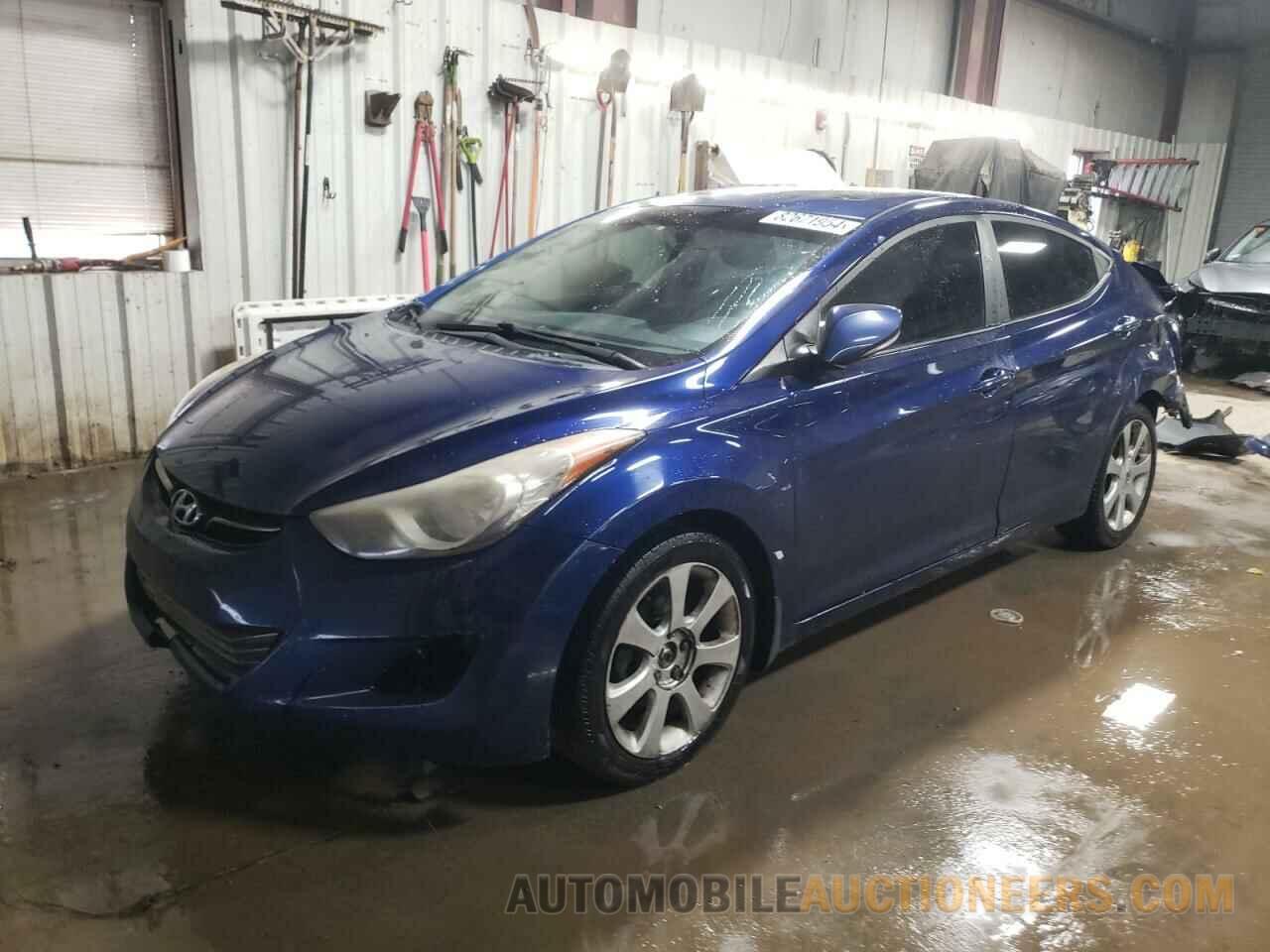 KMHDH4AE2DU527348 HYUNDAI ELANTRA 2013