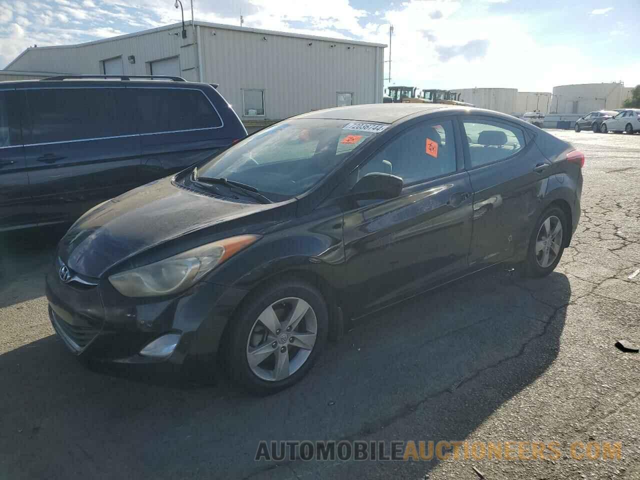 KMHDH4AE2DU901246 HYUNDAI ELANTRA 2013