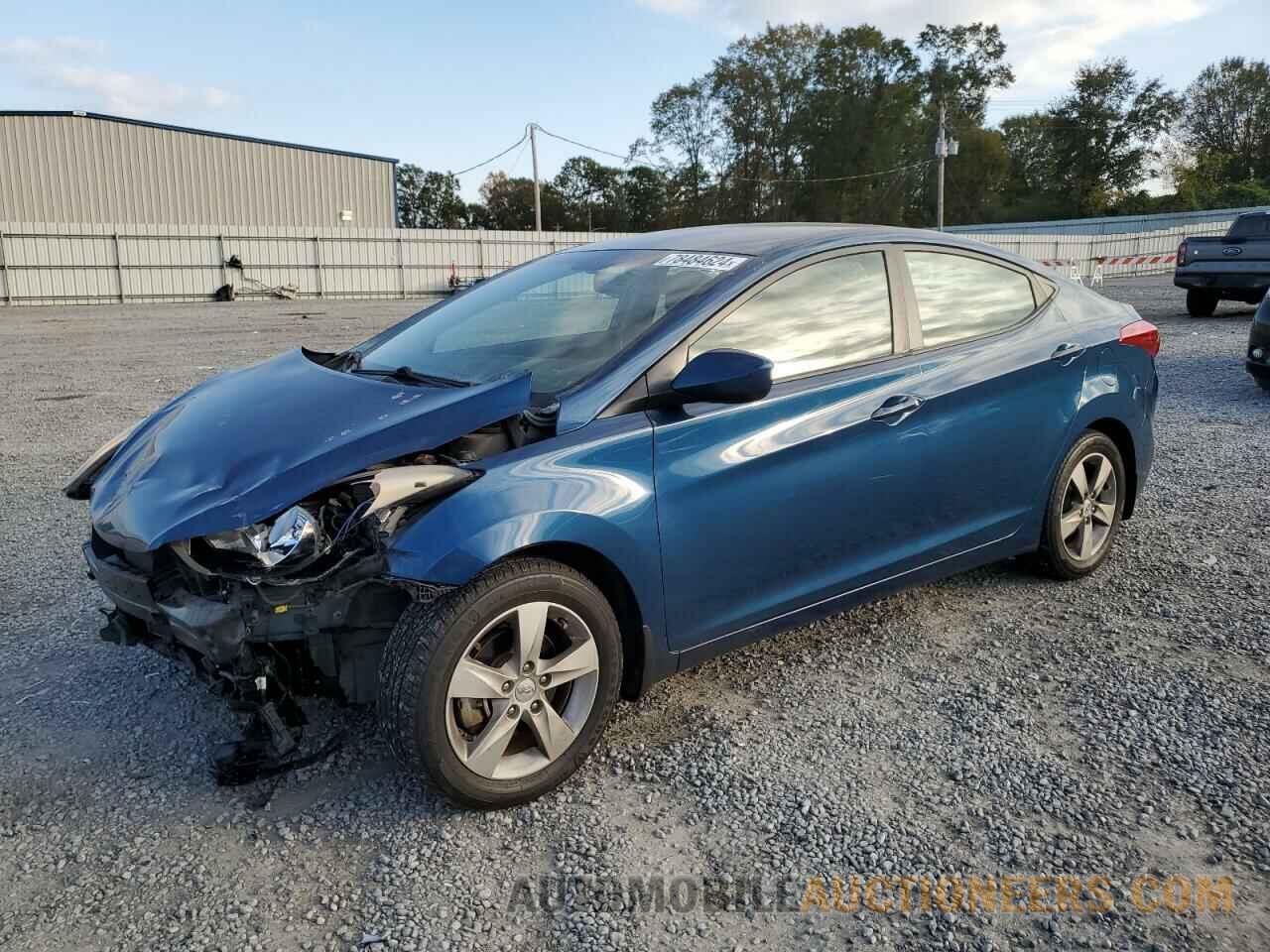 KMHDH4AE2DU972009 HYUNDAI ELANTRA 2013