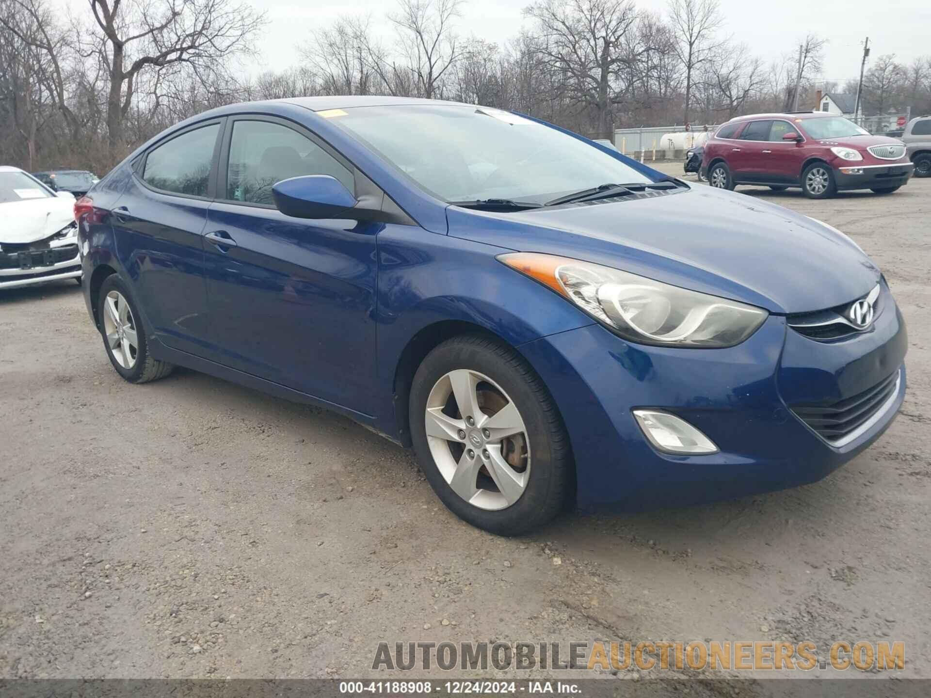 KMHDH4AE3DU490536 HYUNDAI ELANTRA 2013