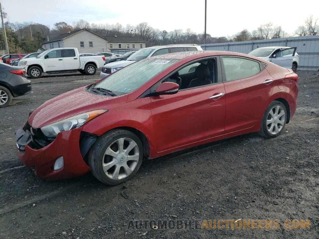 KMHDH4AE3DU587381 HYUNDAI ELANTRA 2013