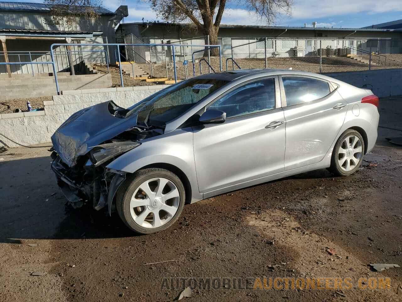 KMHDH4AE3DU666016 HYUNDAI ELANTRA 2013