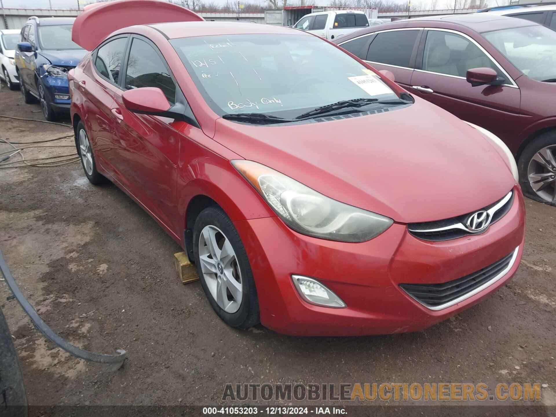 KMHDH4AE3DU756590 HYUNDAI ELANTRA 2013