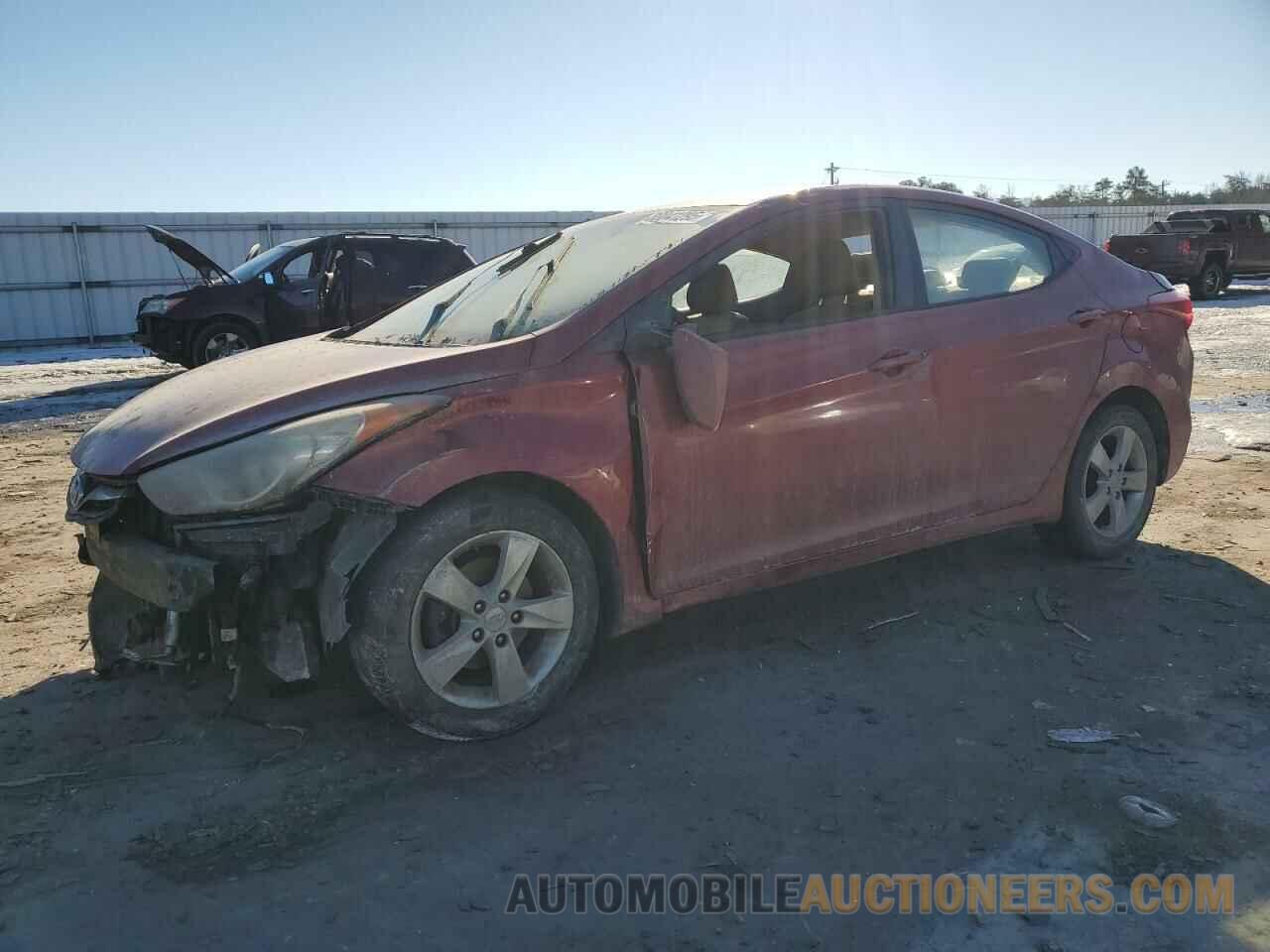 KMHDH4AE3DU771526 HYUNDAI ELANTRA 2013