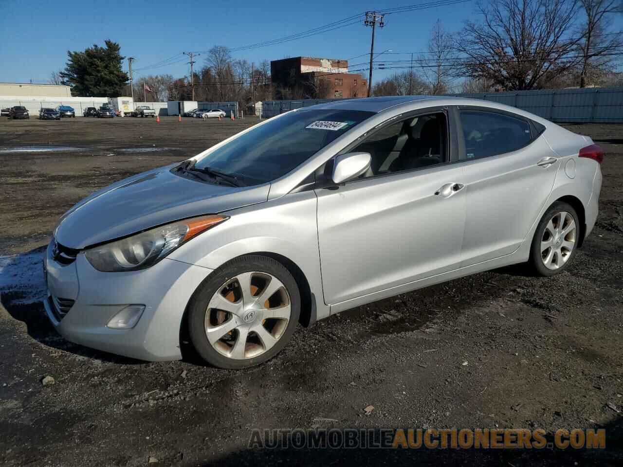 KMHDH4AE3DU844992 HYUNDAI ELANTRA 2013