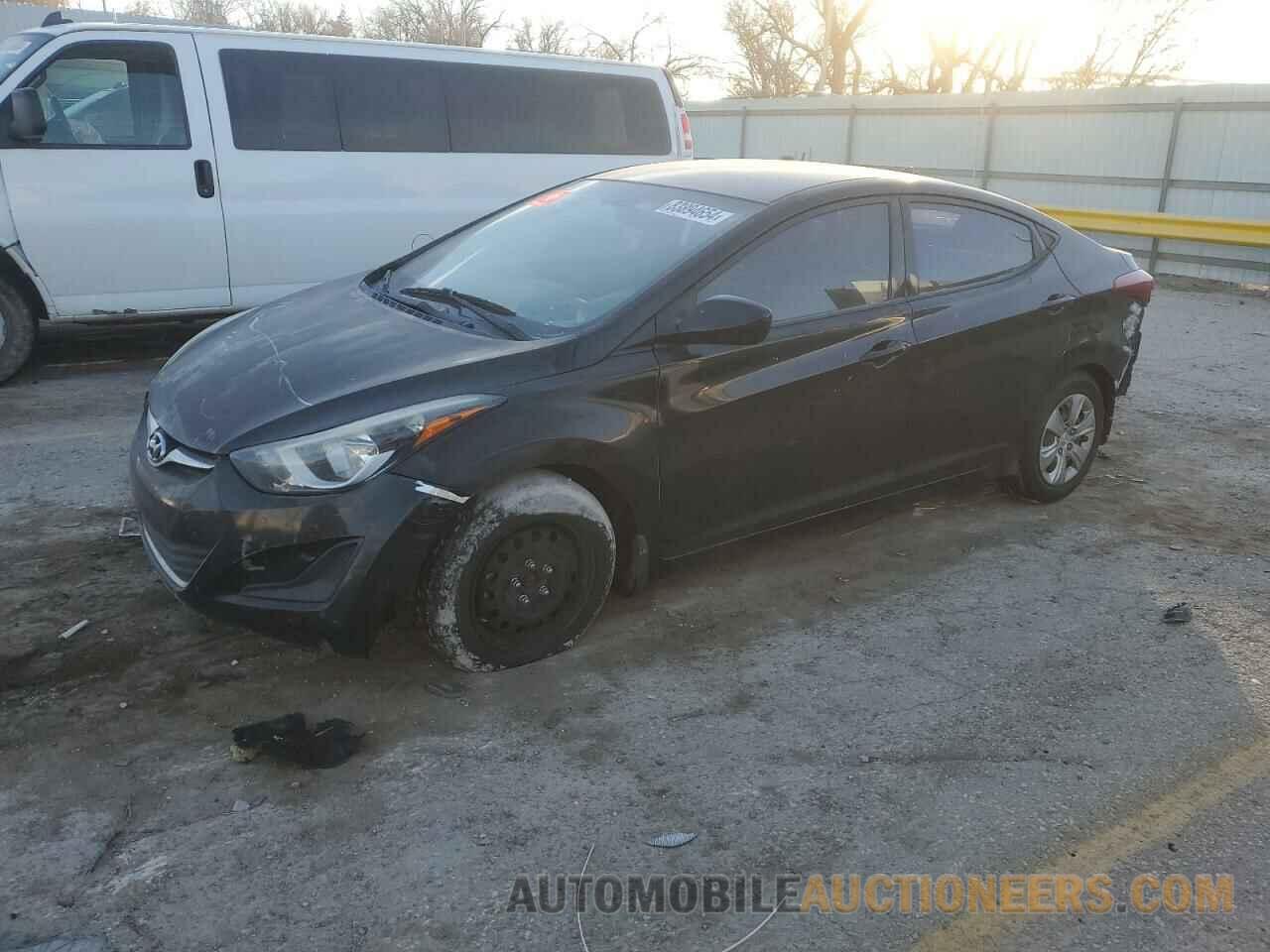 KMHDH4AE3GU490590 HYUNDAI ELANTRA 2016