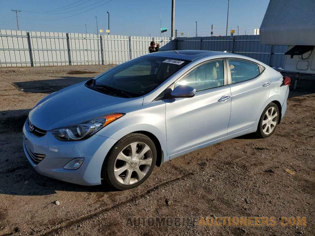 KMHDH4AE4CU486817 HYUNDAI ELANTRA 2012