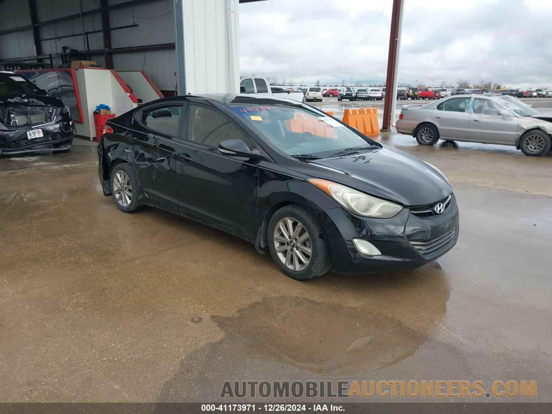 KMHDH4AE4DU565390 HYUNDAI ELANTRA 2013