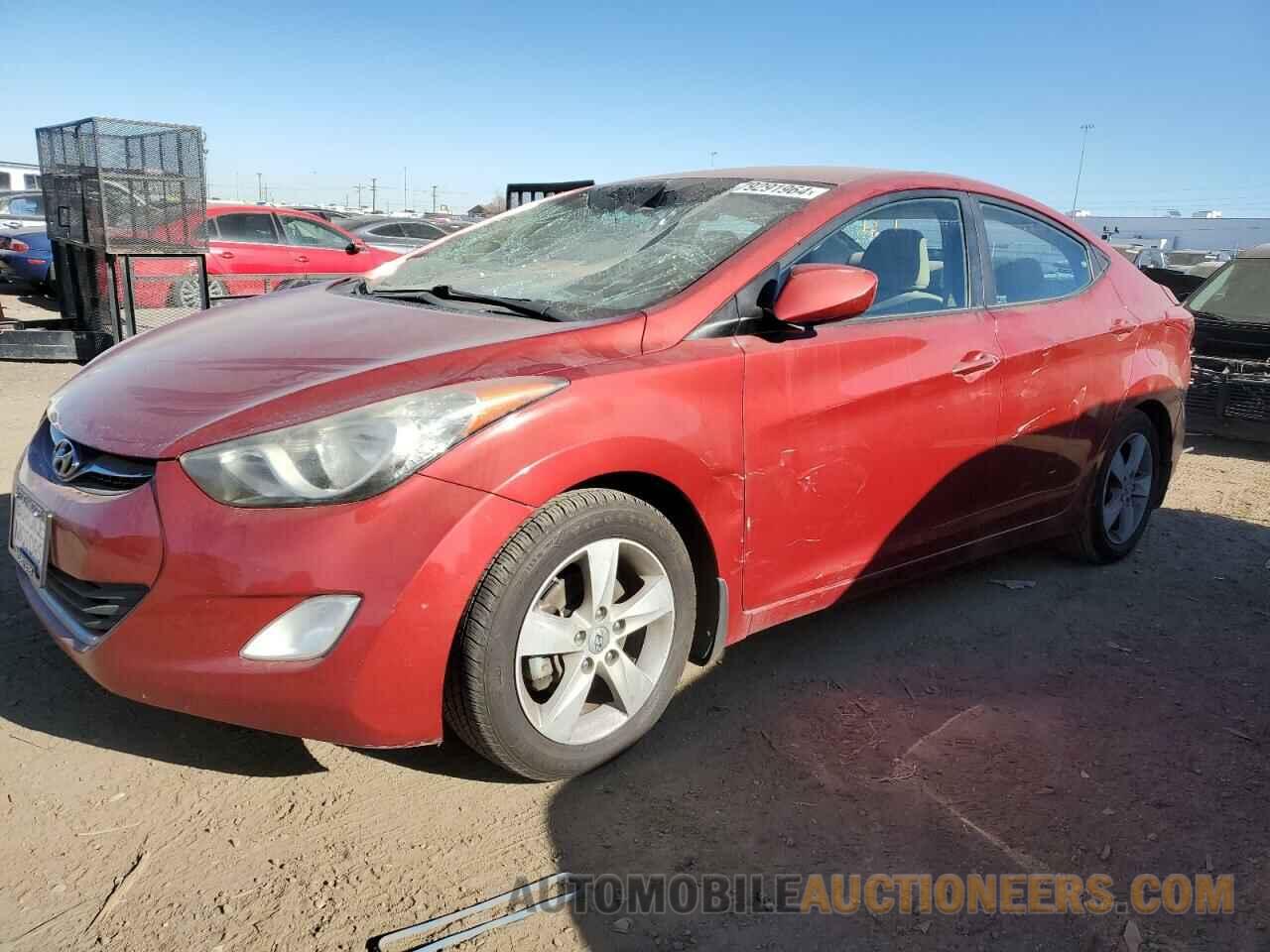 KMHDH4AE4DU568158 HYUNDAI ELANTRA 2013