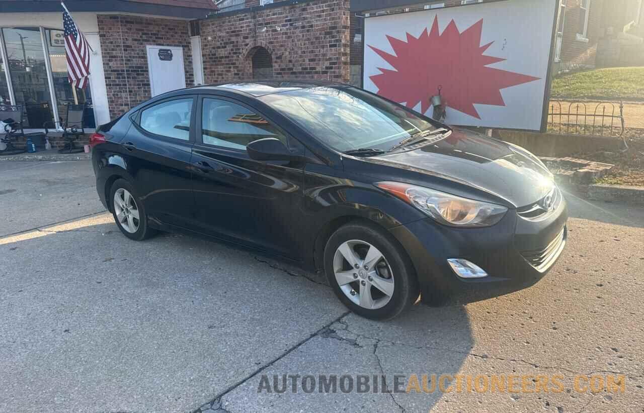 KMHDH4AE4DU582786 HYUNDAI ELANTRA 2013