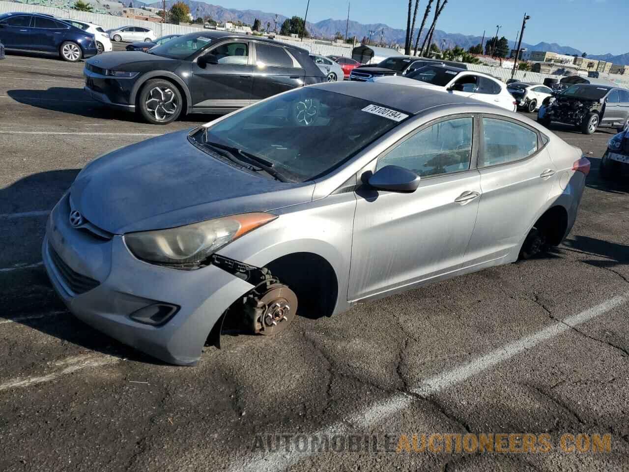 KMHDH4AE4DU798203 HYUNDAI ELANTRA 2013