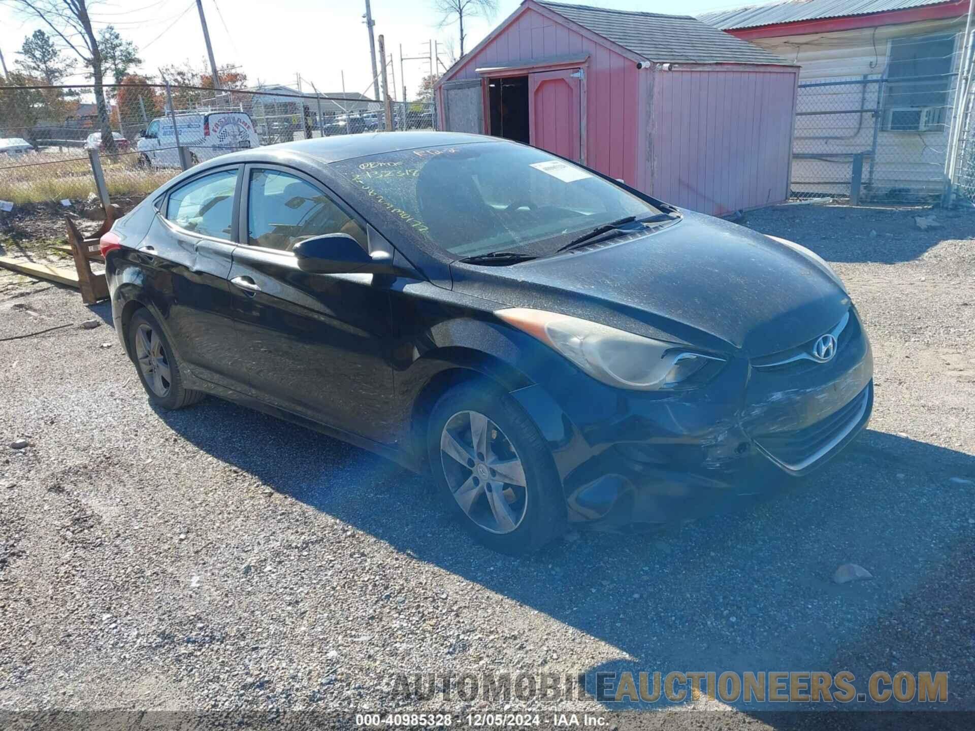 KMHDH4AE5BU132318 HYUNDAI ELANTRA 2011