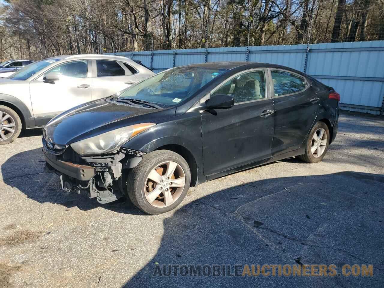 KMHDH4AE5DU502122 HYUNDAI ELANTRA 2013