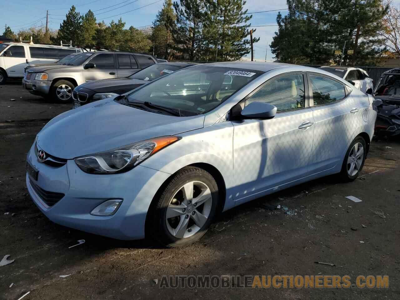 KMHDH4AE5DU527103 HYUNDAI ELANTRA 2013